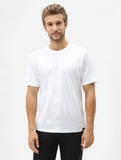 Buy Dickies T-Shirt Pack (3 T-Shirts) White DK621091WHX1  at Tuesdays Skateshop Bolton | 55.00 GBPDickies T-Shirt Pack (3 T-Shirts) Black. 100% Soft cotton construct. Pack contains 3 Tees. Woven tab detail at hem. Model is 6'0" & wearing a size Medium. 